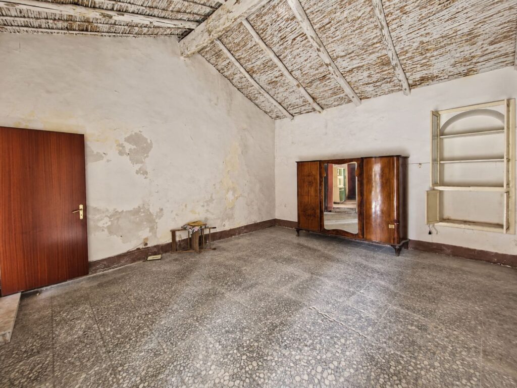 Bilocale indipendente con cortile