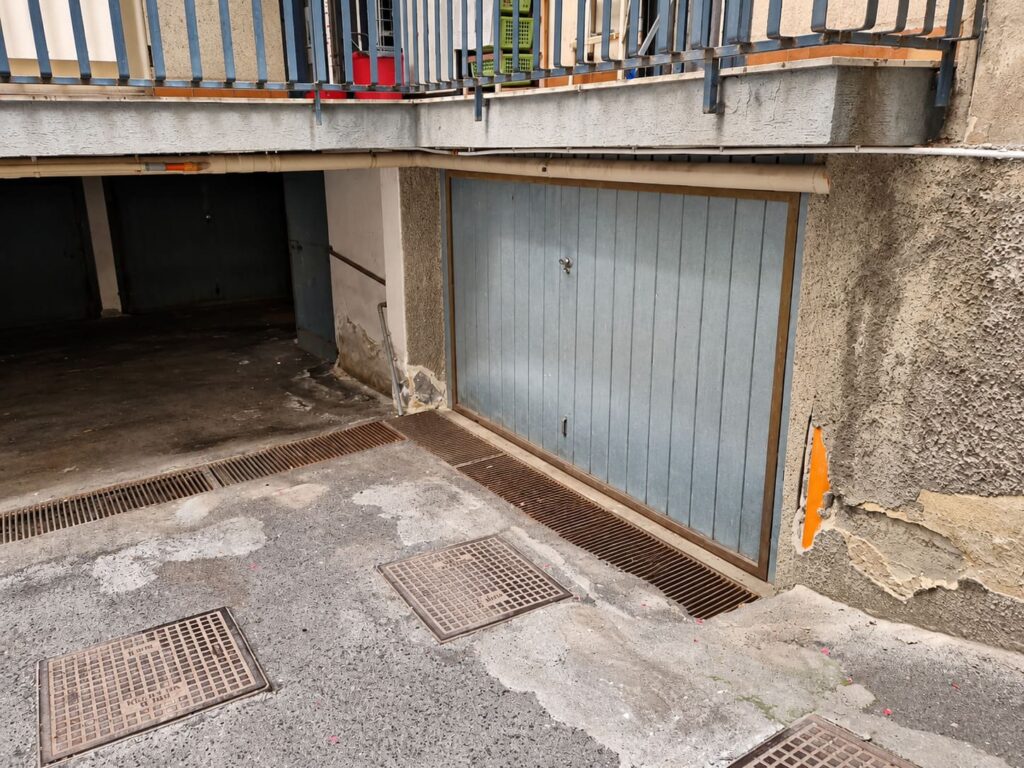 Garage pressi piazza XXV Aprile